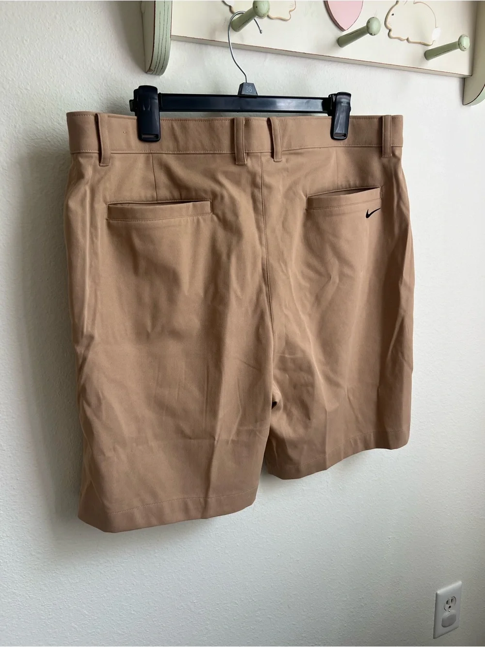 NWT Nike Men's Classic Tan Golf Shorts